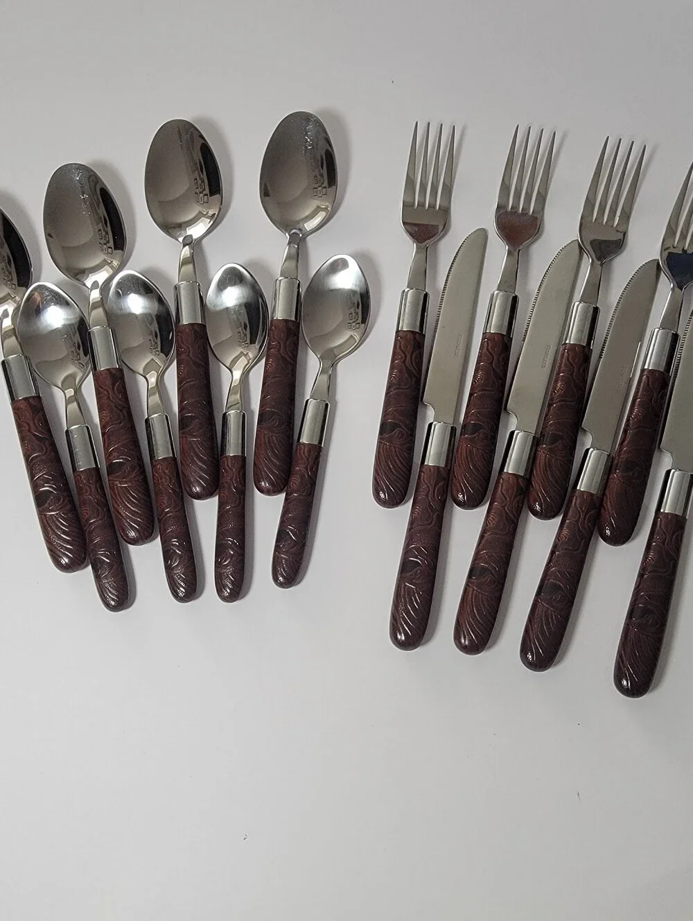 New Western Cowboy Tooled Leather Style 16pc Flatware Set